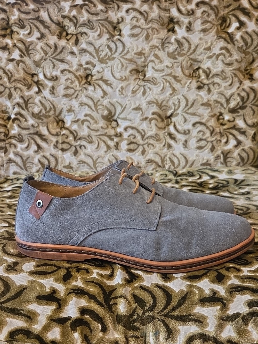 Hand-Stitched Suade Derby Shoes, Light Gray/Blue